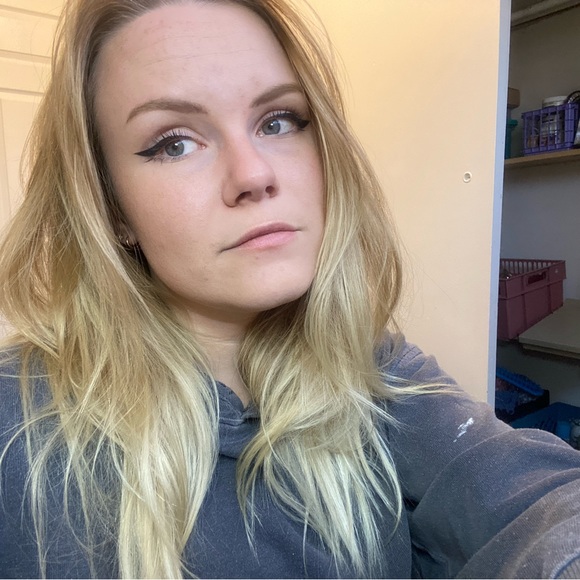 Meet your Posher, Shade - Picture 1 of 1